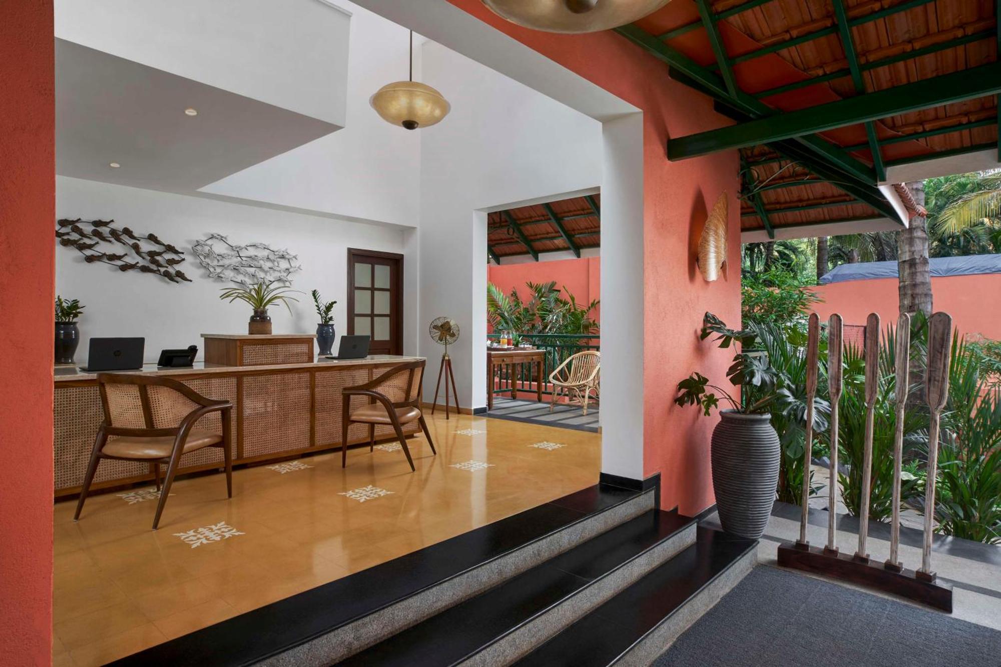 Mandrem Beach Resort, A Member Of Radisson Individuals Retreat Bagian luar foto