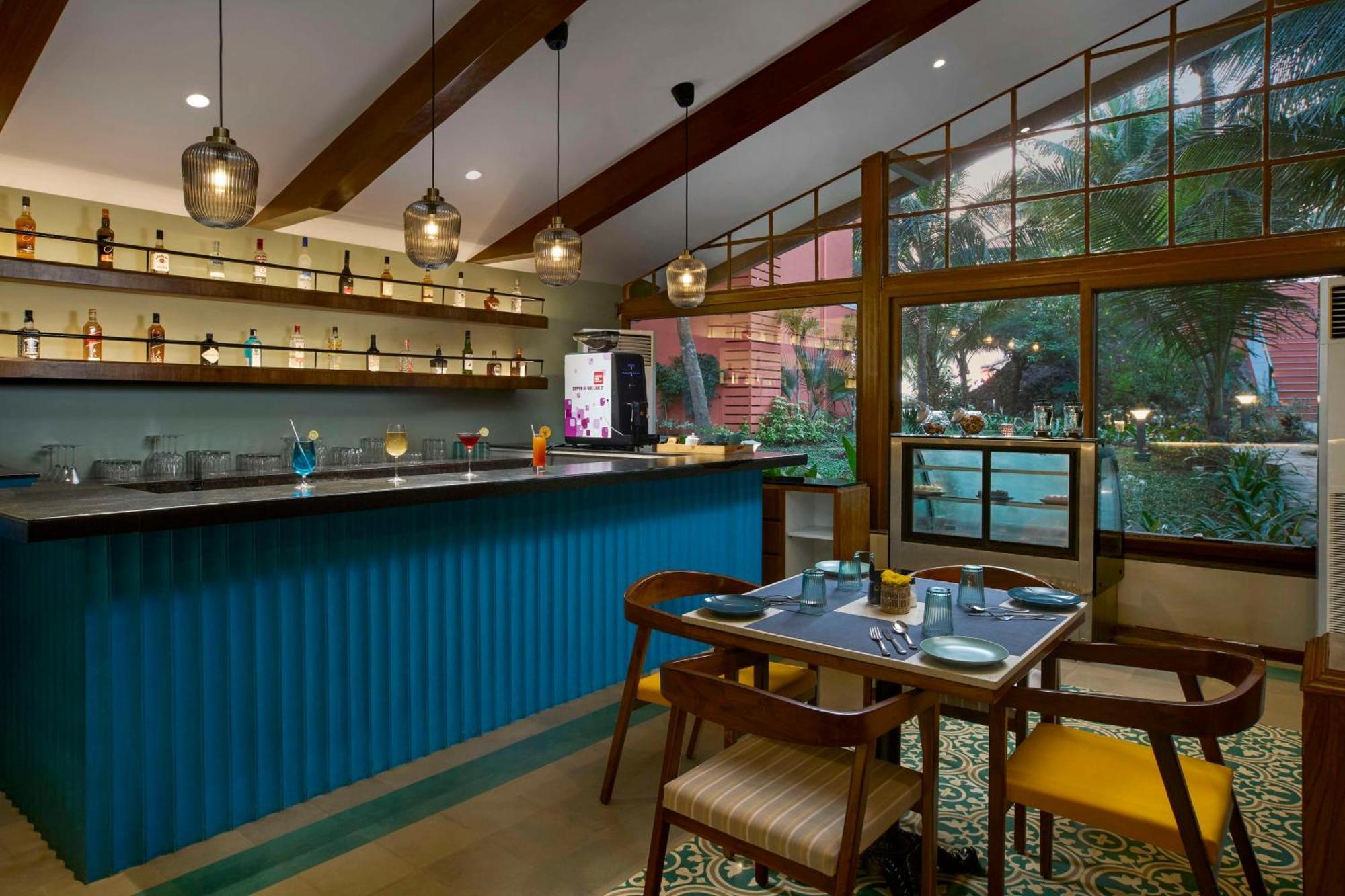 Mandrem Beach Resort, A Member Of Radisson Individuals Retreat Bagian luar foto