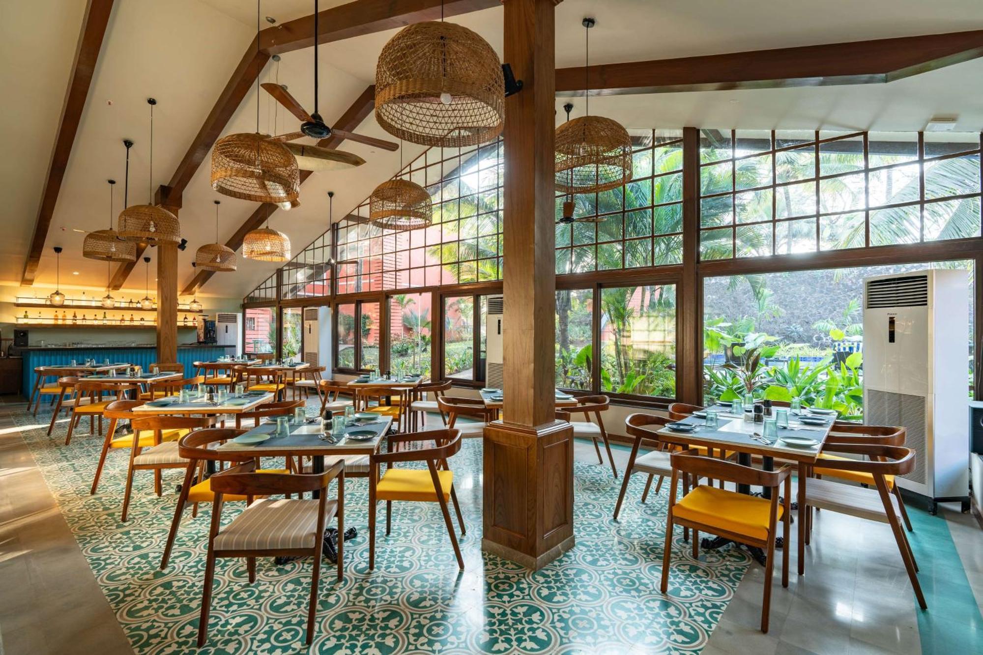 Mandrem Beach Resort, A Member Of Radisson Individuals Retreat Bagian luar foto